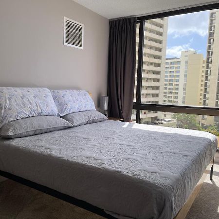 ホノルル Waikiki Sunsetアパートホテル エクステリア 写真