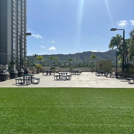 ホノルル Waikiki Sunsetアパートホテル エクステリア 写真